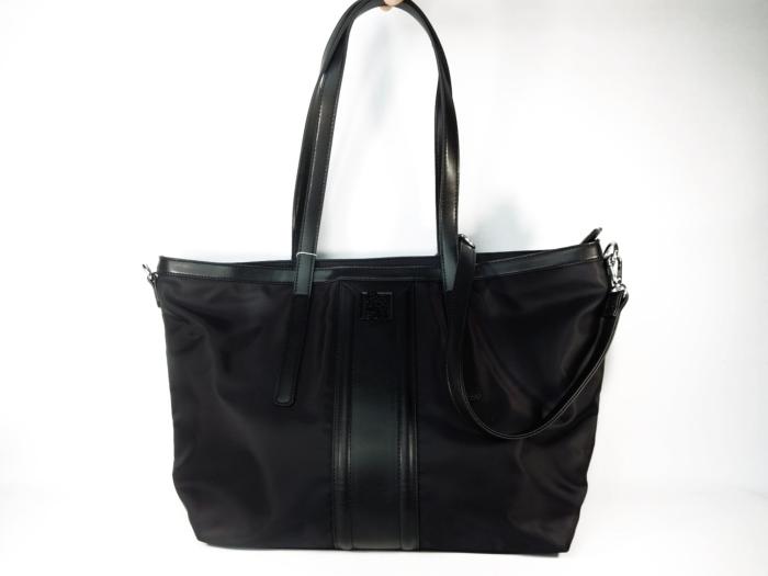 Grand sac bandoulière femme chic noir en destockage REFRESH 183390 pas cher