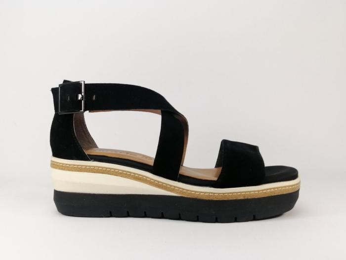 Sandale compensée femme chic en cuir noir TAMARIS 28005
