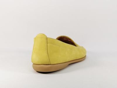 Ballerine jaune en cuir nubuck destockage CARMELA 67150 pour femme