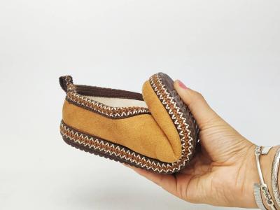 Chaussons chauds femme confortables semelle amovible camel tendance CHIC & RELAX raclabo