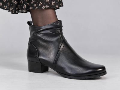 Bottines femme pieds larges cuir noir souple confortable CAPRICE 25358 à talon largeur H