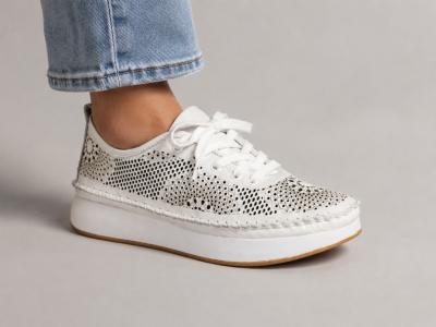 Chaussure femme originale cuir blanc souple ajouré confortable PEDRO TORRES 107bon